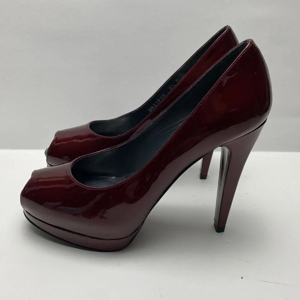 stuart weitzman burgundy